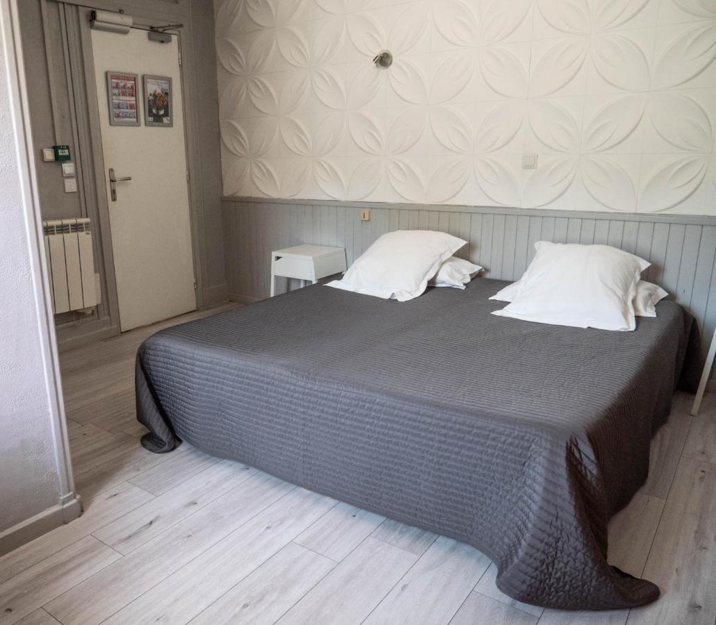 Hotel Beau Rivage Понт-ен-Роаян Екстериор снимка
